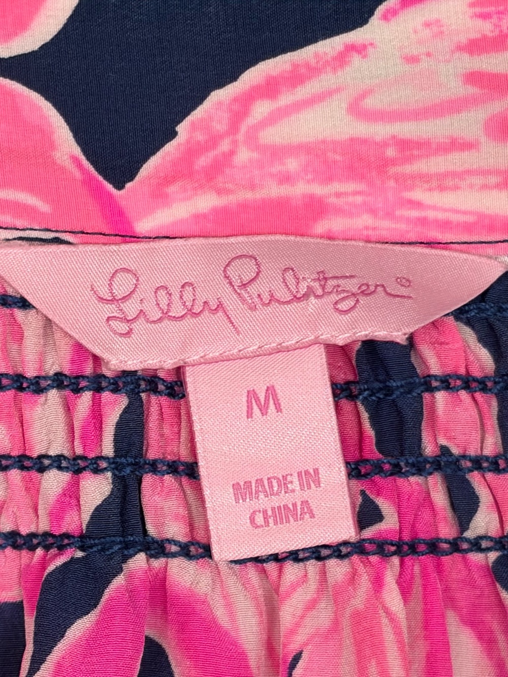 Lilly Pulitzer Elsa Silk Blouse in High Tide Via Amor (Flamingo) Print - Size M - Picture 7 of 9